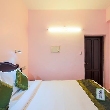 Treebo Moonlight Hotel Thiruvananthapuram Exterior photo