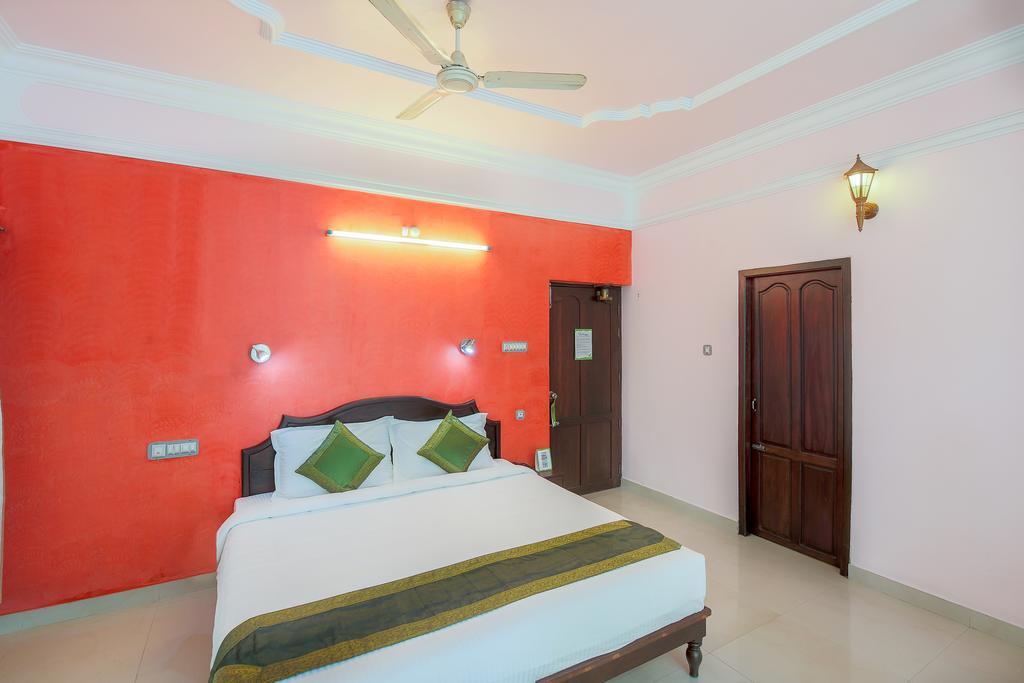 Treebo Moonlight Hotel Thiruvananthapuram Exterior photo