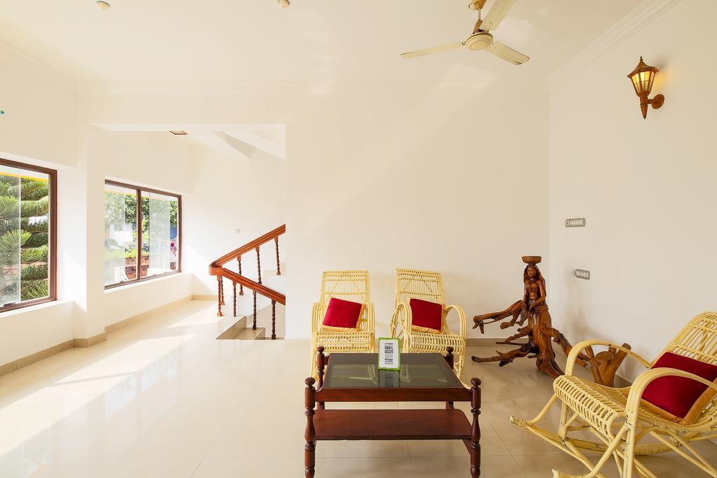 Treebo Moonlight Hotel Thiruvananthapuram Exterior photo
